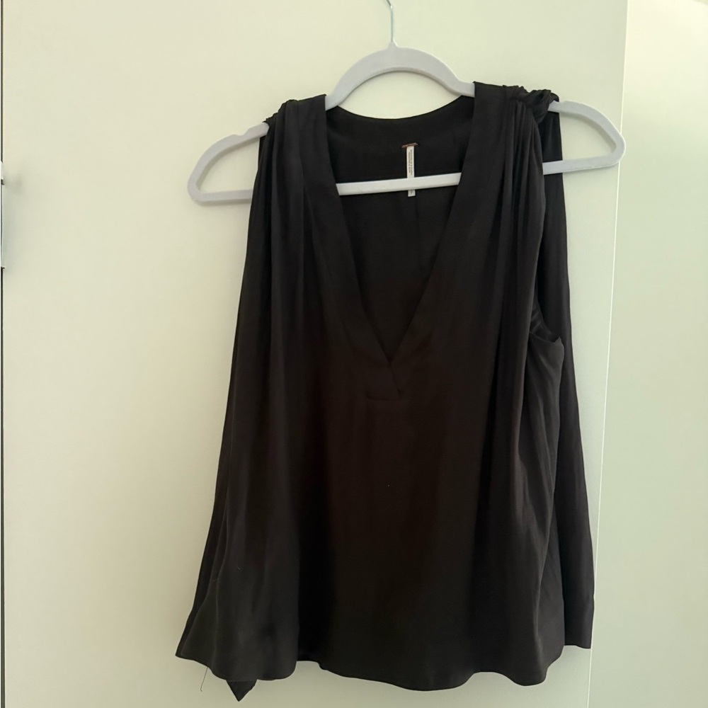 Flowy black Free People tank top blouse